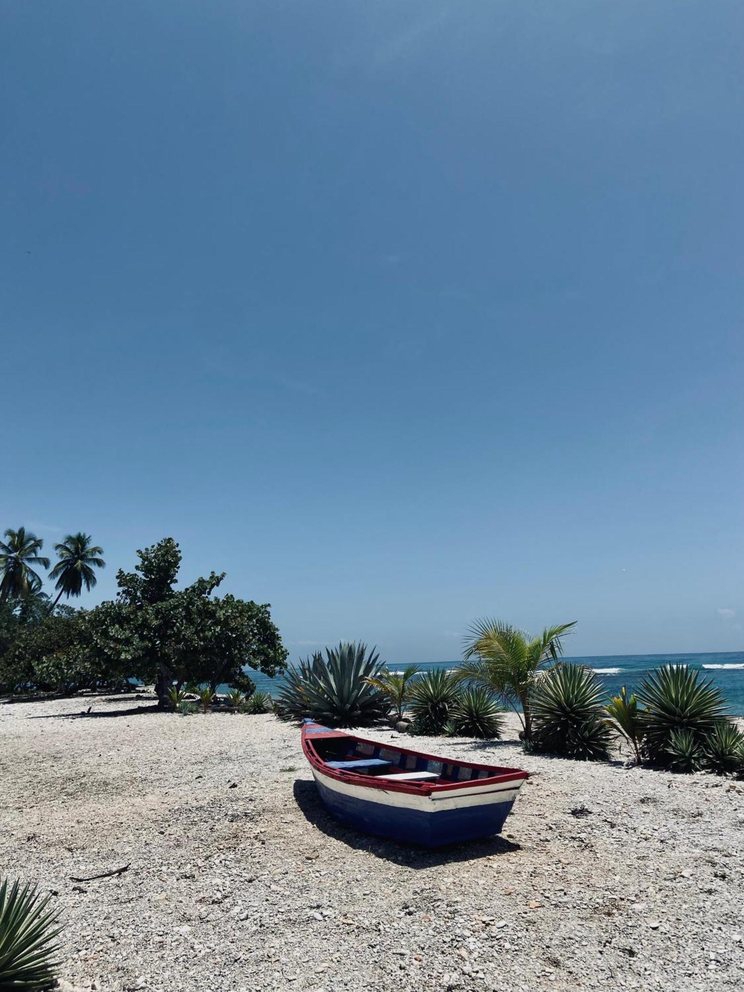 Hotel Al Mare Barahona Ngoại thất bức ảnh